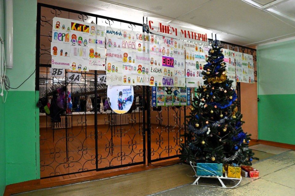 Вице-губернатор Анна Головина и председатель комитета по образованию администрации города Мурманска Светлана Воробьева проинспектировали состояние гимназии № 3 и детского сада № 93, в которых прошедшим летом был выполнен...