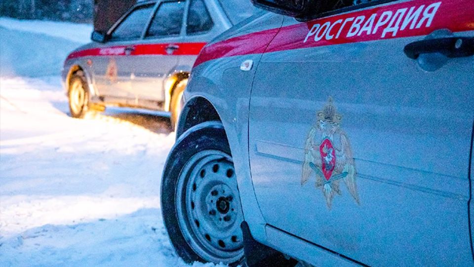 Росгвардейцы задержали в госучреждении Мурманска находящегося в розыске преступника