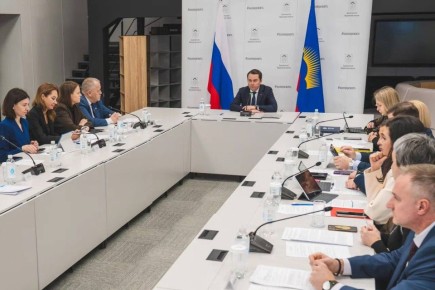 Президент поддержал инициативу о запуске комплексного проекта развития Арктики и Трансарктического коридора, и это важнейший шаг вперед: Андрей Чибис о главном итоге встречи с Владимиром Путиным