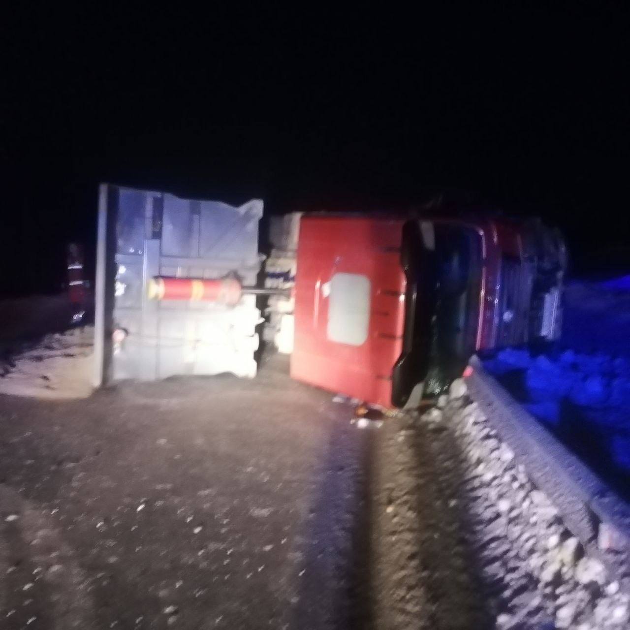 За сутки на территории региона произошло 2ДТП, в результате которых 2участника получили повреждения различной степени За сутки на территории региона произошло 2ДТП, в результате которых 2участника получили повреждения различной степени