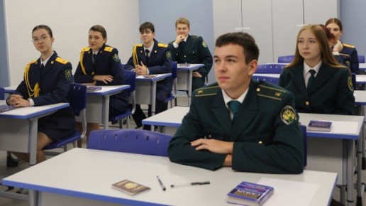 В Мурманской области более 2,7 тысячи выпускников 11 классов написали итоговое сочинение