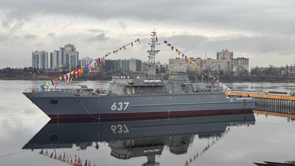 Тральщик "Дмитрий Лысов", предназначенный для Северного флота, спустили на воду