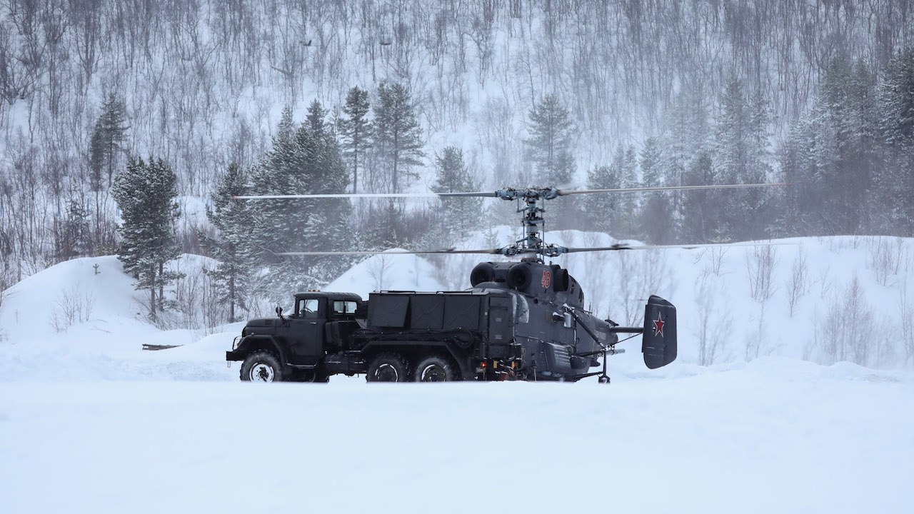 Командирские полеты состоялись в корабельном вертолетном противолодочном полку Северного флота Командирские полеты состоялись в корабельном вертолетном противолодочном полку Северного флота