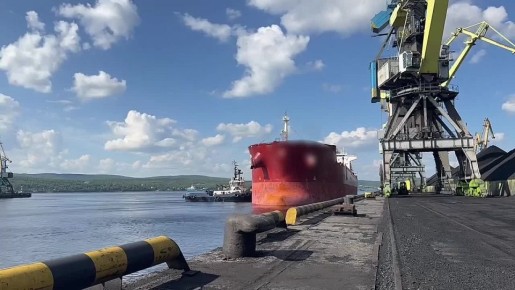 Мурманский морской торговый порт с января по ноябрь 2025 года принял 40 балкеров класса Capesize