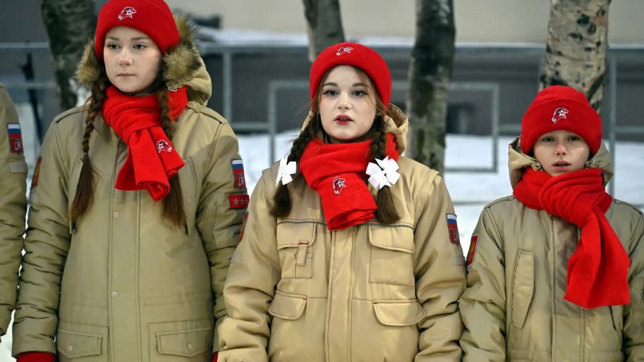 Владимир Евменьков: День Героев Отечества — символ благодарности тем, чьи подвиги вписаны в историю России Владимир Евменьков: День Героев Отечества — символ благодарности тем, чьи подвиги вписаны в историю России