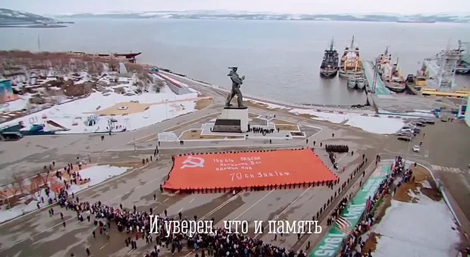 Андрей Чибис: в День Героев Отечества мы отдаем дань уважения тем, кто проявил мужество в служении Родине