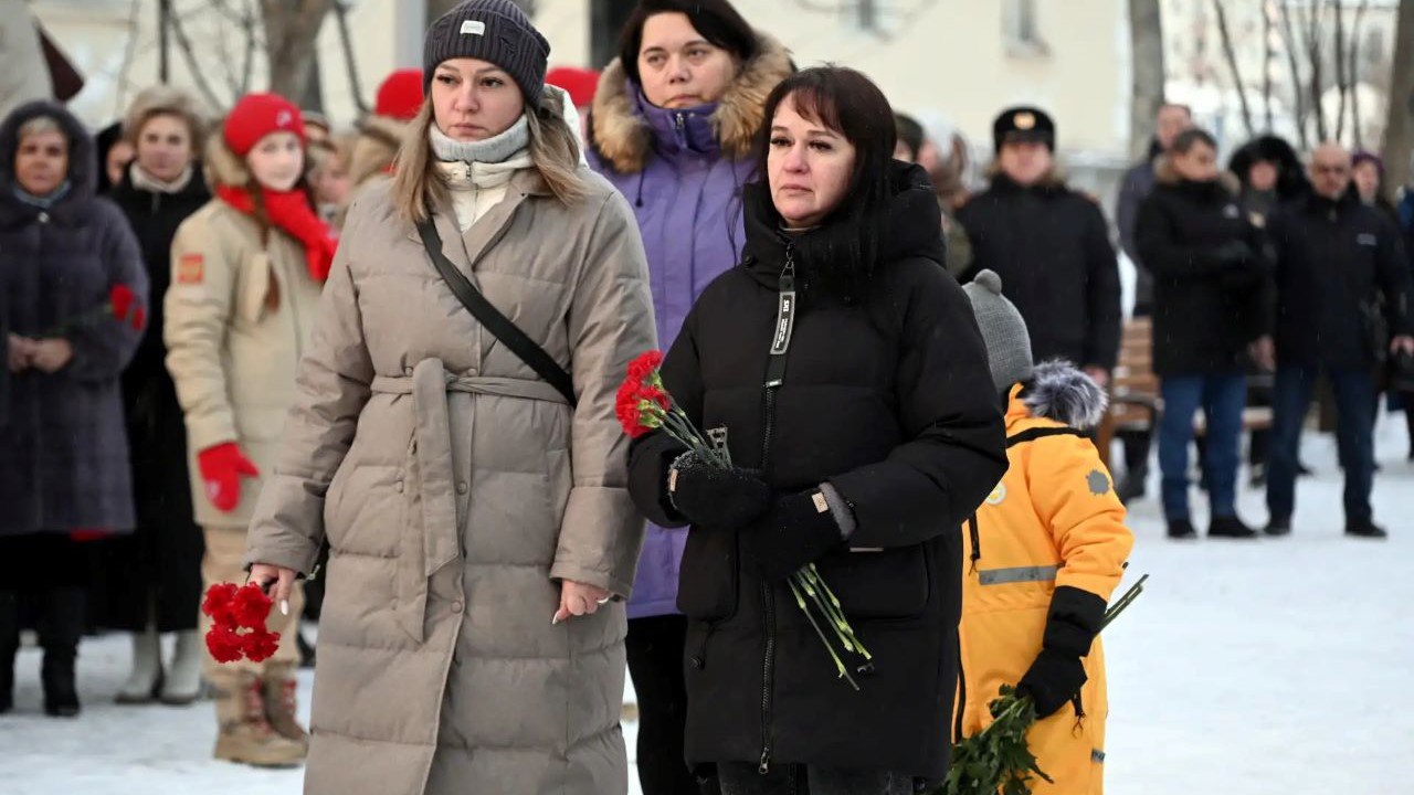 Владимир Евменьков: День Героев Отечества — символ благодарности тем, чьи подвиги вписаны в историю России Владимир Евменьков: День Героев Отечества — символ благодарности тем, чьи подвиги вписаны в историю России