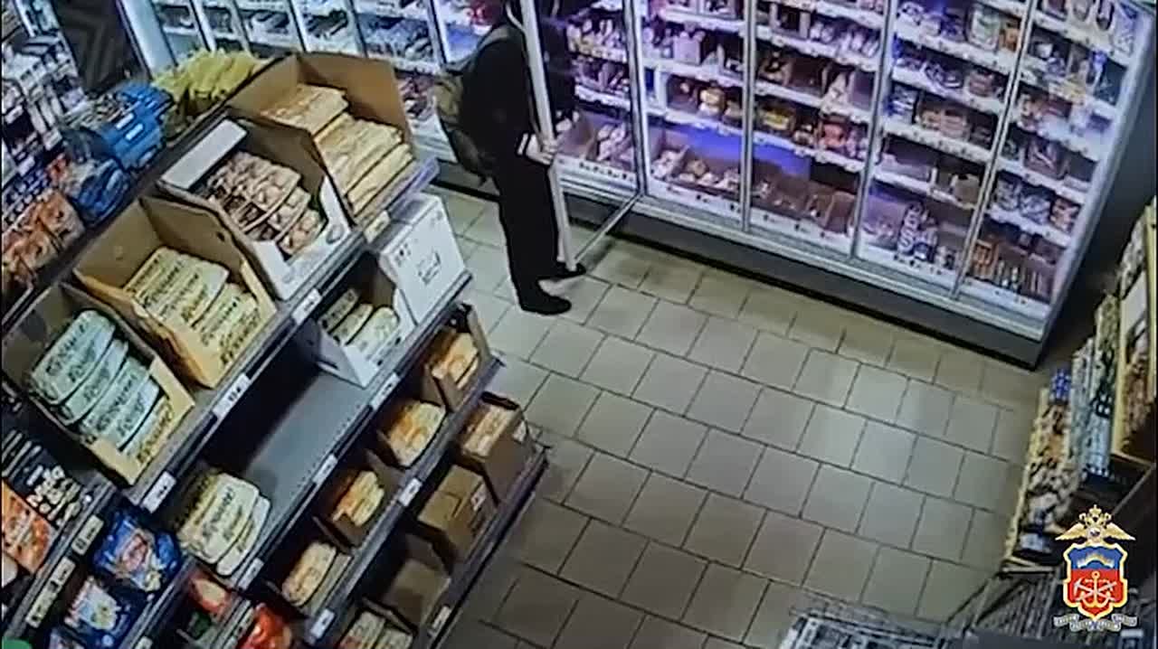 Мурманчанин попался на краже продуктов: его "улов" превысил 5 тысяч рублей