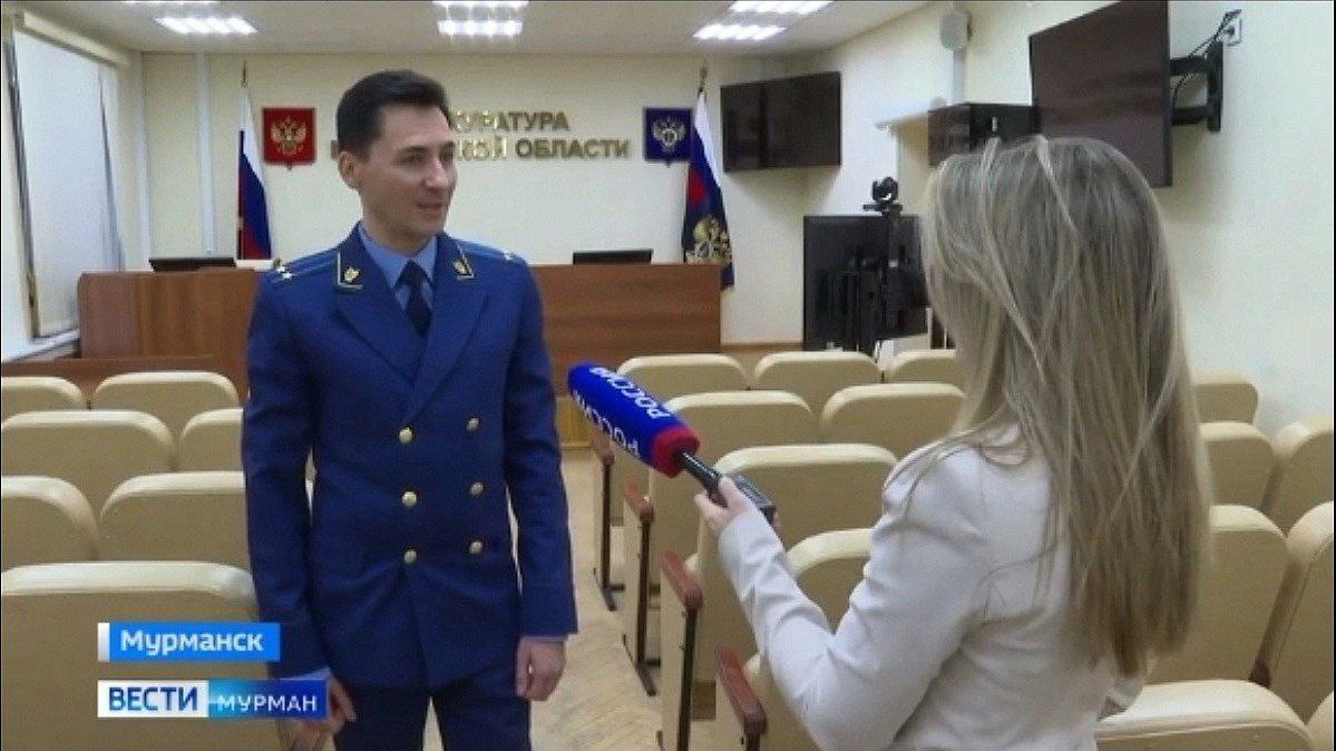 «Прокурорами утверждены обвинительные заключения в отношении более чем 70 коррупционеров, уголовные дела по которым направлены в суды Мурманской области» - о масштабной совместной работе правоохранительных органов по...