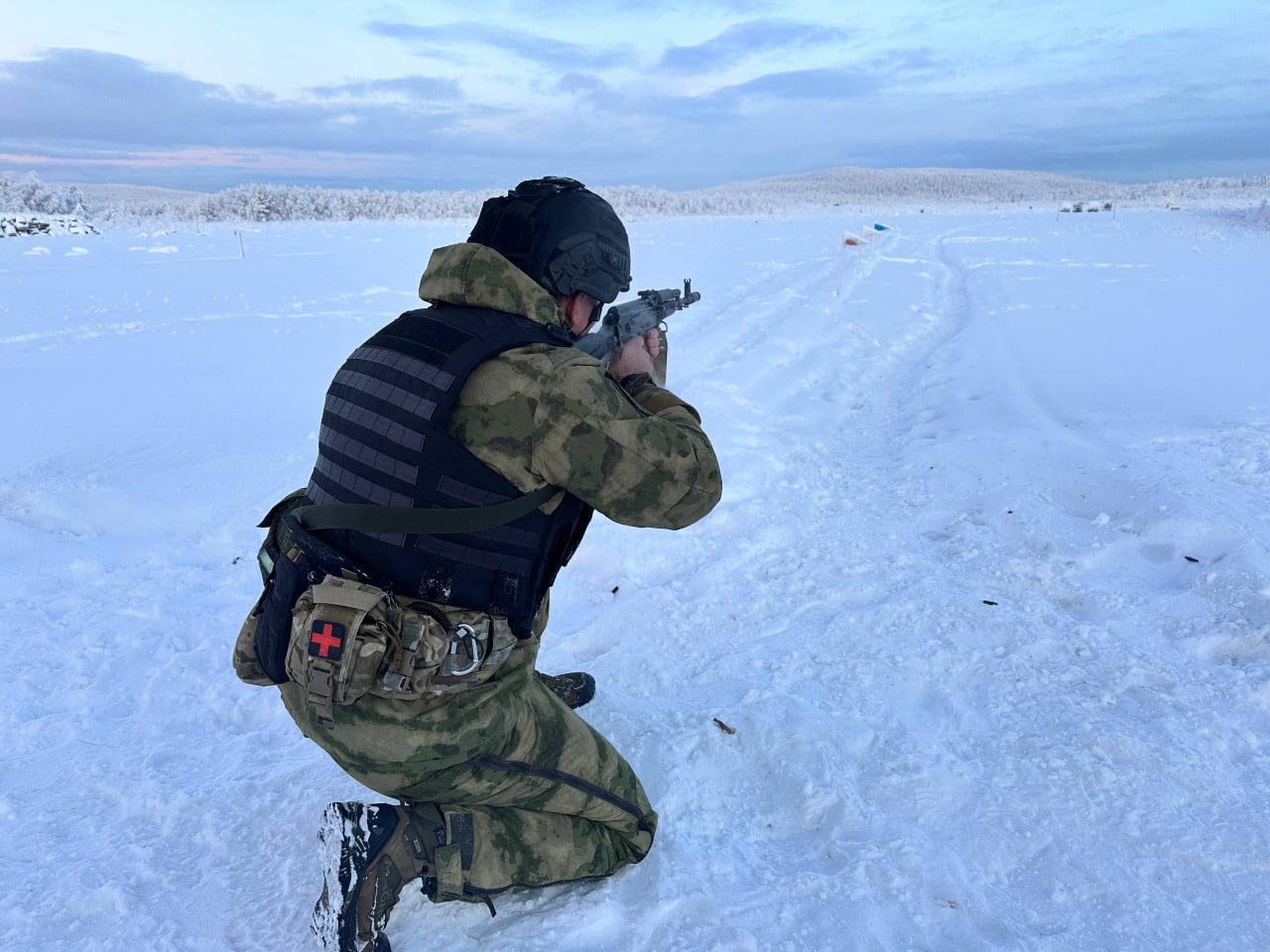 Росгвардия провела тренировку по противодействию беспилотникам в Мурманске Росгвардия провела тренировку по противодействию беспилотникам в Мурманске