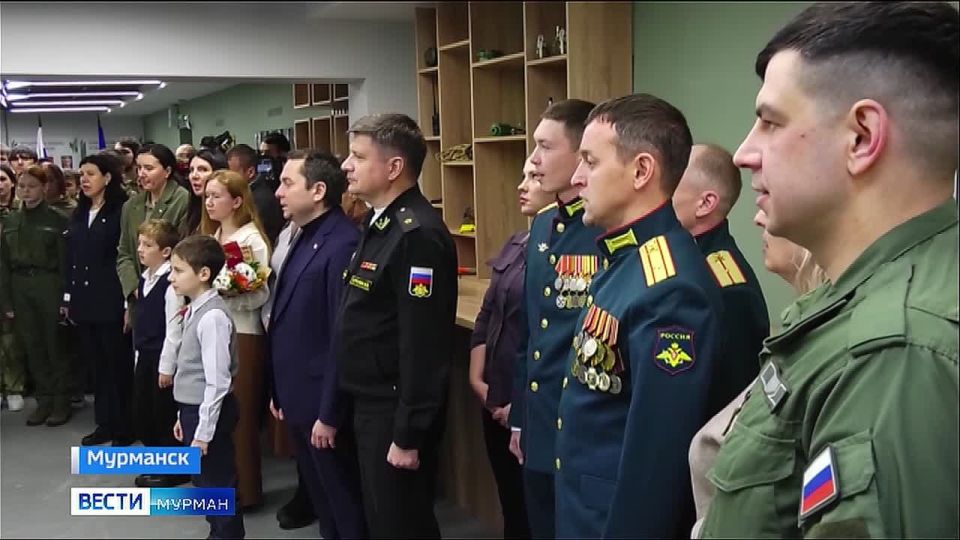 Филиал центра "ВОИН" имени Ивана Кабанова открыли в Губернаторском лицее Мурманска