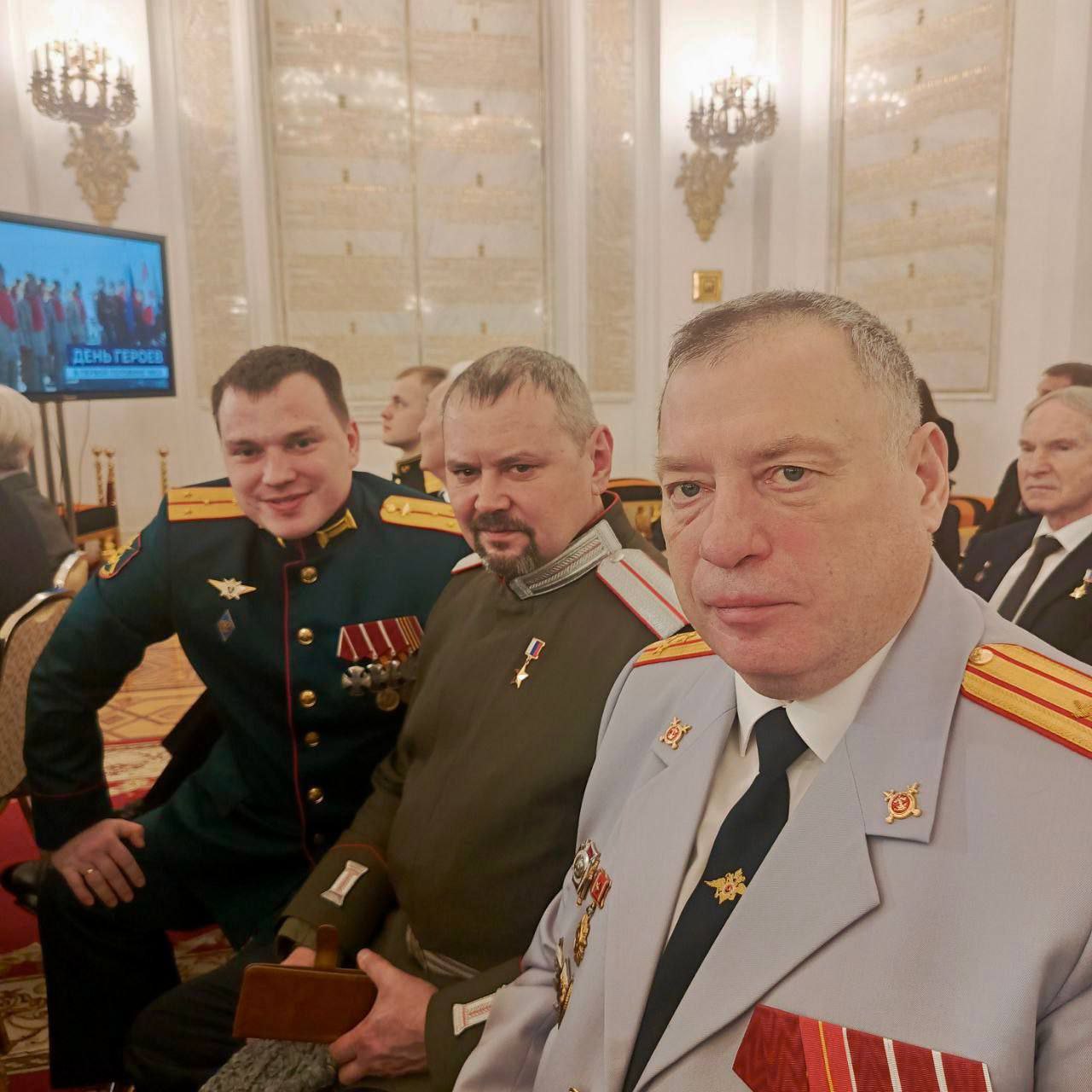 Участник программы «Герои Севера» Илья Жуков принял участие в торжественных мероприятиях в Кремле Участник программы «Герои Севера» Илья Жуков принял участие в торжественных мероприятиях в Кремле