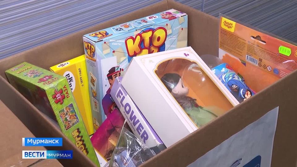 13-й год подряд "Коробка храбрости" дарит радость детям Кольского Заполярья