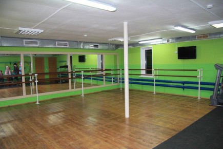 В Североморске по программе реновации ЗАТО начали ремонт ДЮСШ №3