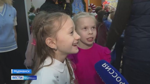 Сказка "Путешествие "Голубой стрелы" ожила на сцене Детской театральной школы в Мурманске