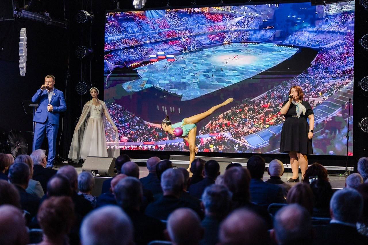 18 декабря в Океан-холле конгресс-отеля «Меридиан» прошли торжества по случаю юбилея - 30-летия Совета ветеранов спорта города Мурманска 18 декабря в Океан-холле конгресс-отеля «Меридиан» прошли торжества по случаю юбилея - 30-летия Совета ветеранов спорта города Мурманска