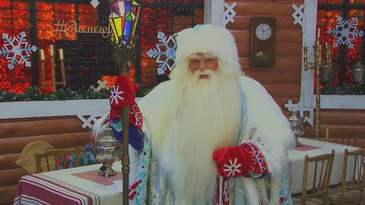 Морозко из Оленегорска поздравляет северян с наступающим Новым годом!