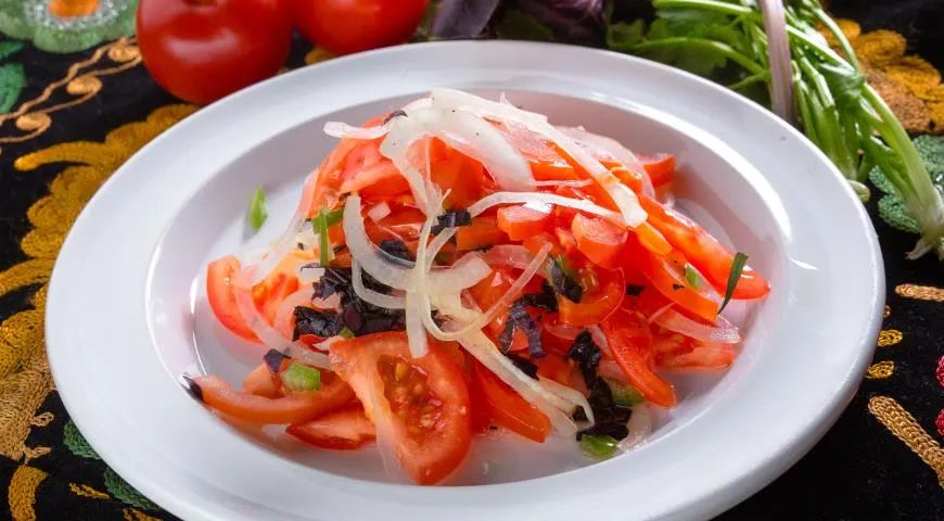 Салат Ачучук: Нежность лета на вашем столе