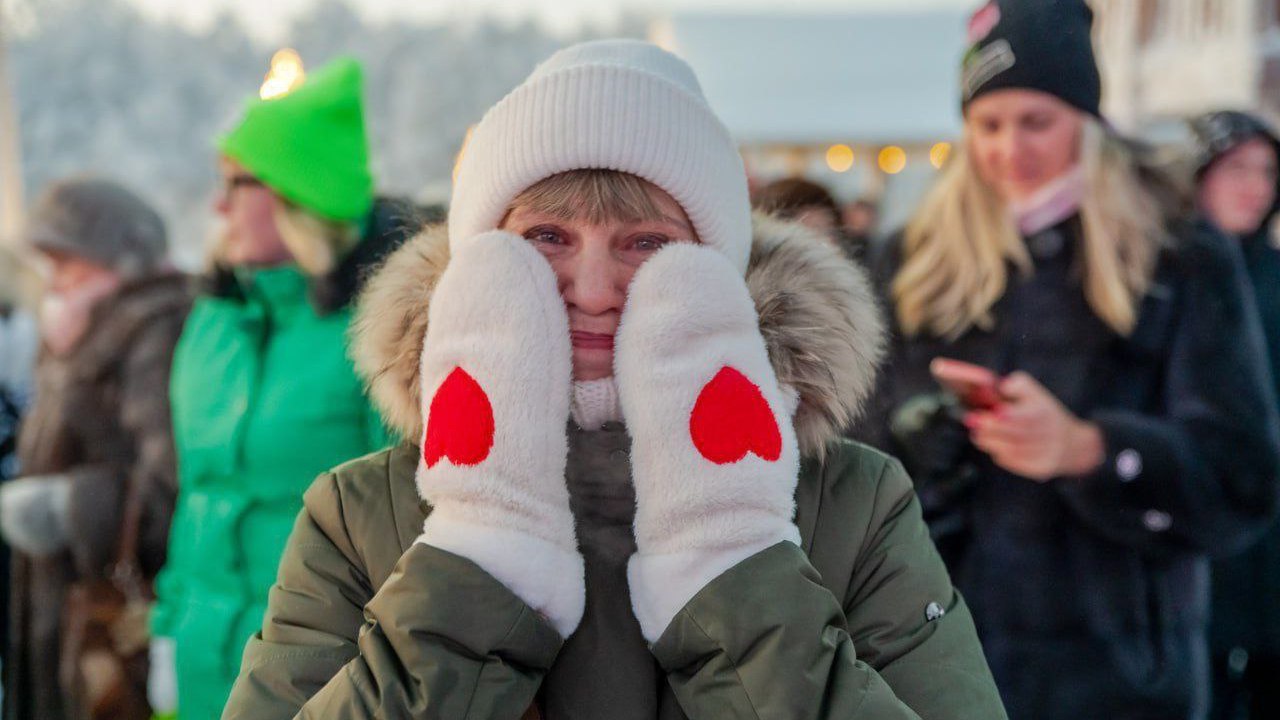На Семеновском озере в Мурманске прошел праздник "Свет Христова Рождества" На Семеновском озере в Мурманске прошел праздник "Свет Христова Рождества"