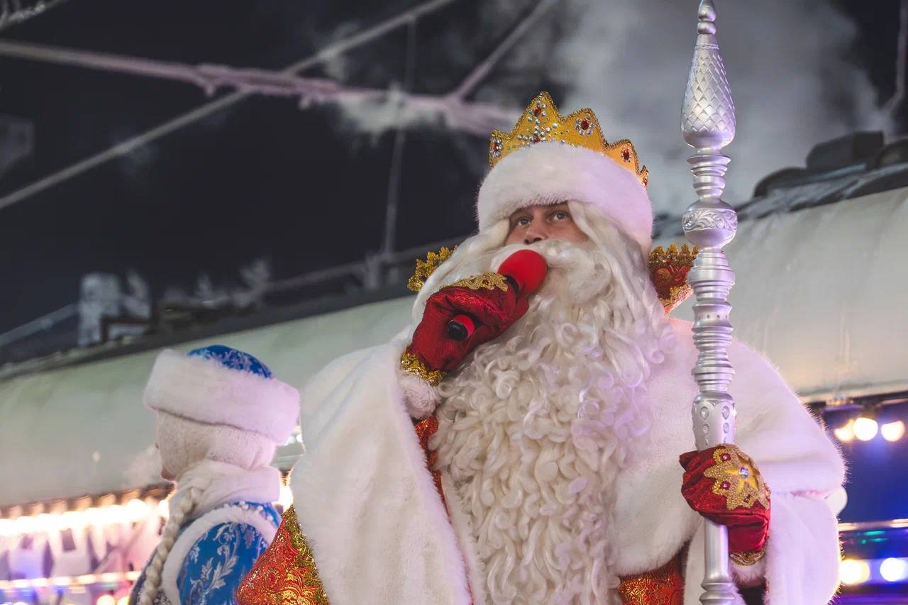 Новогодний чудо-поезд снова в Мурманске! Новогодний чудо-поезд снова в Мурманске!