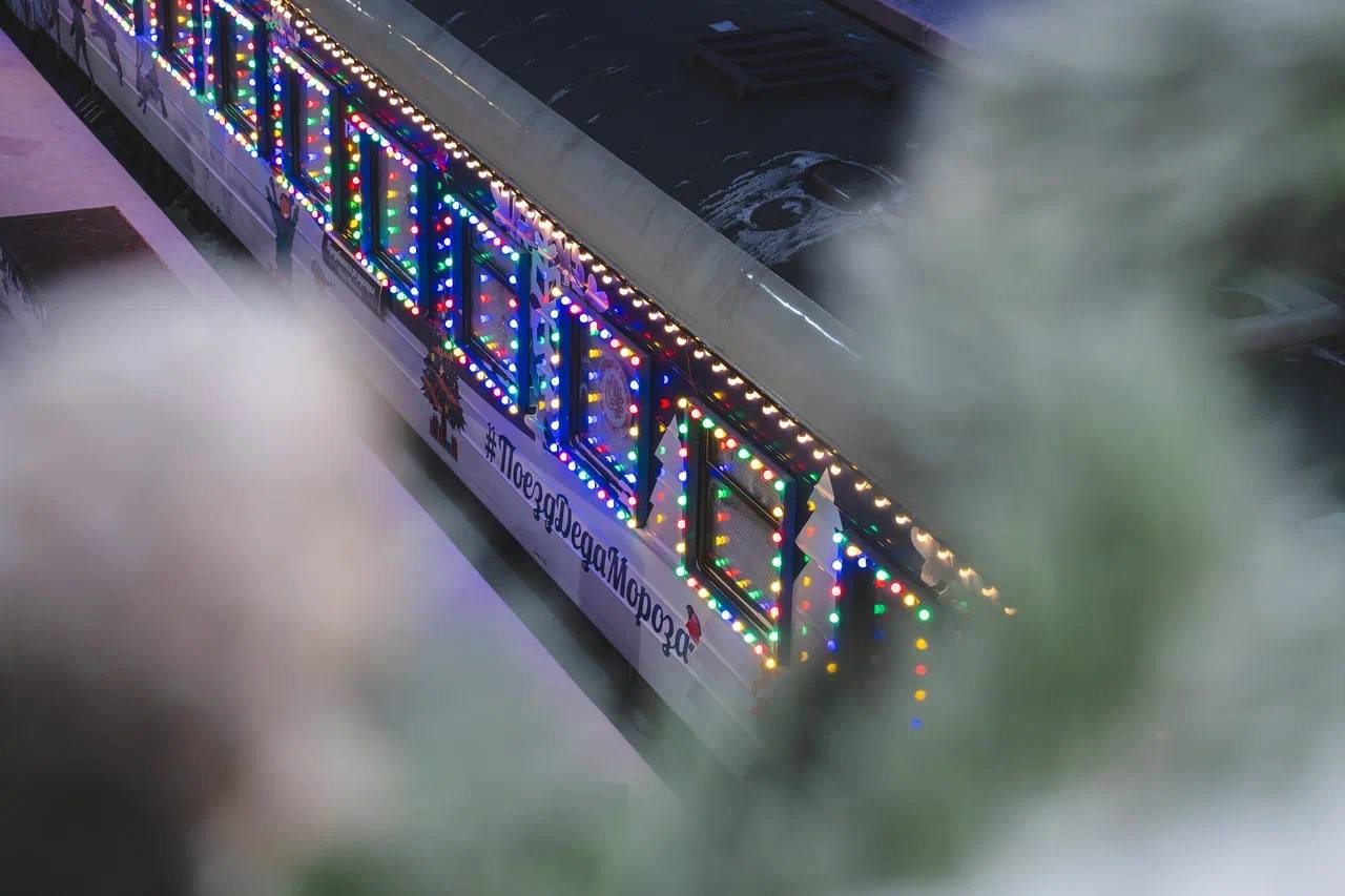 Новогодний чудо-поезд снова в Мурманске! Новогодний чудо-поезд снова в Мурманске!