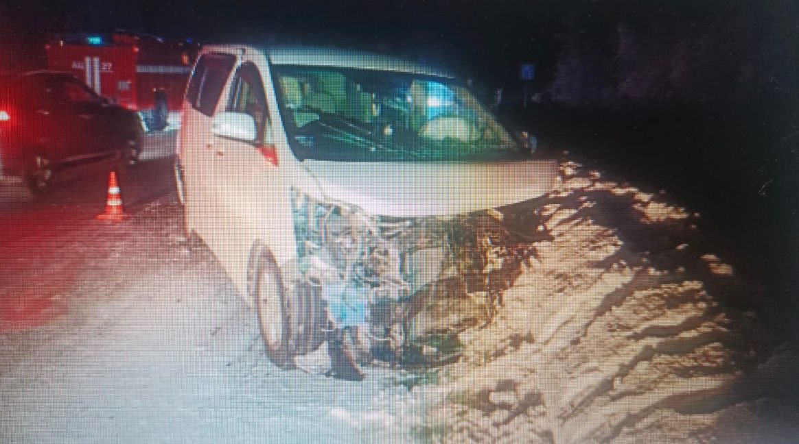 Фото первого ДТП. Вчера, 09.01.2026 года в районе 1332 км автодороги Р-21 "Кола" произошло два дорожно-транспортных происшествия: 1 произошло в 18:55 в районе 1332 км 100 м автодороги Р-21 "Кола" водитель, 1999 года... Фото первого ДТП. Вчера, 09.01.2026 года в районе 1332 км автодороги Р-21 "Кола" произошло два дорожно-транспортных происшествия: 1 произошло в 18:55 в районе 1332 км 100 м автодороги Р-21 "Кола" водитель, 1999 года...