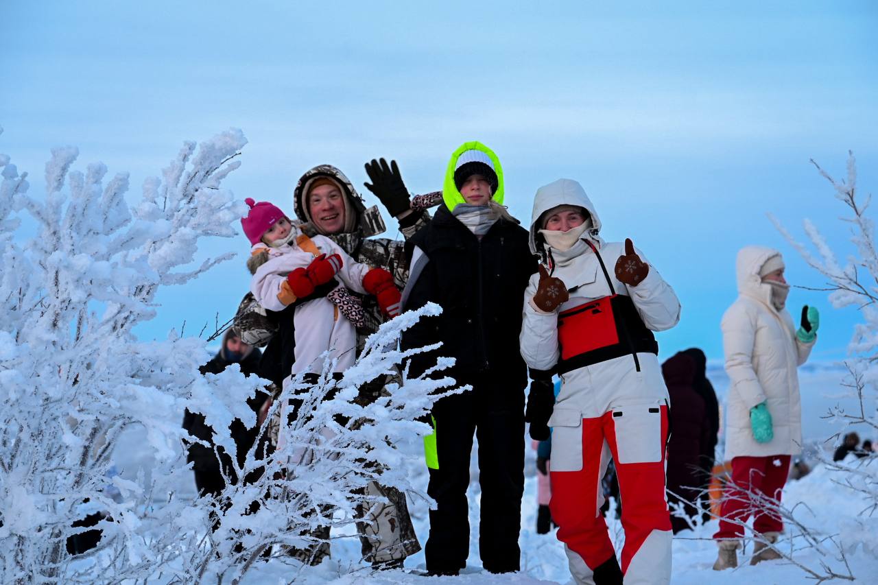 3200 человек встретили первый рассвет в Мурманске! 3200 человек встретили первый рассвет в Мурманске!