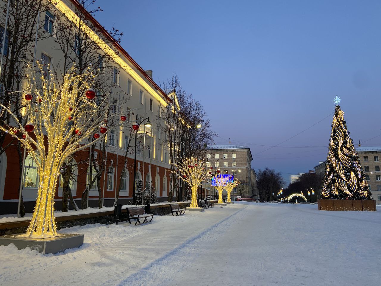 Андрей Чибис: на наших глазах происходит масштабное обновление ЗАТО Североморск Андрей Чибис: на наших глазах происходит масштабное обновление ЗАТО Североморск
