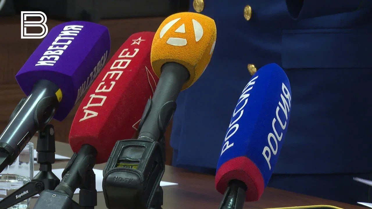 Губернатор Мурманской области Андрей Чибис ответил на предложение организовать поездку студентов-журналистов на практику в московский телецентр "Останкино"