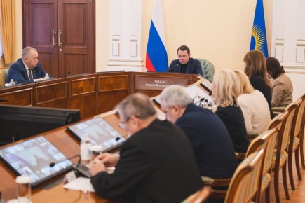 Губернатор Мурманской области Андрей Чибис поручил предоставить предпринимателям с детьми до 5 лет и многодетным семьям доступ к льготным микрозаймам "ФОРМАП"