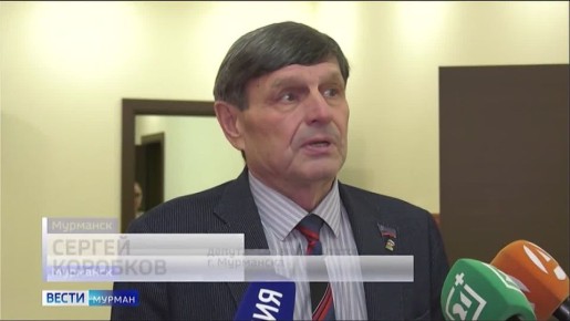 Дополнительную выплату в 20 тысяч введут для ряда работников сферы образования в Мурманске