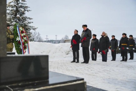 ������ ����� ������ ������� � �������� ��������� ���������� ��� � 63-� ������� ���������� ����� ��������� �����