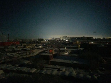 В Мурманске снова пропал электричество – мэр города объявил об отмене занятий в школах, власти просят жителей не пользоваться электроприборами