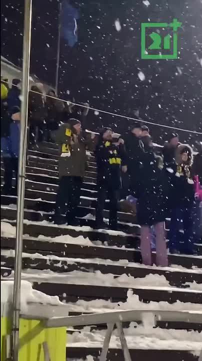 �������� ������ ������� �������� ������� �������� � ������� ���� �� ������ � �����