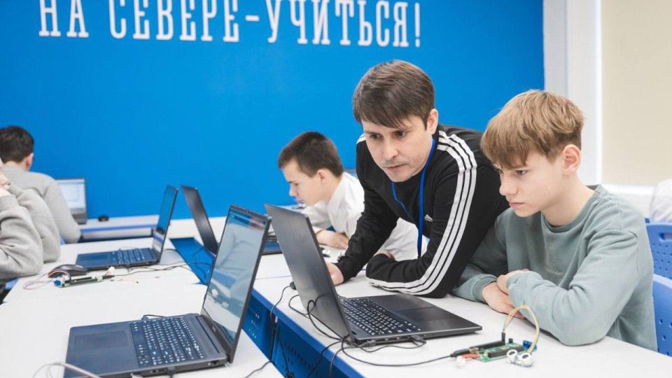 В 2026 году в Мурманской области планируют отремонтировать 18 объектов образования