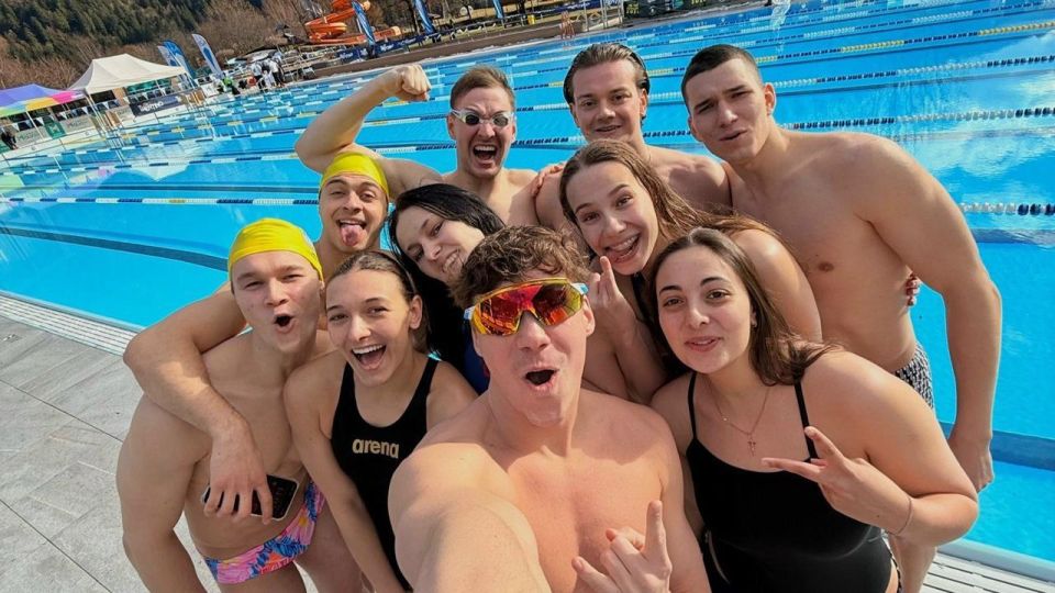 Команда из Мурманской области завоевала 24 медали чемпионата Европы по зимнему плаванию