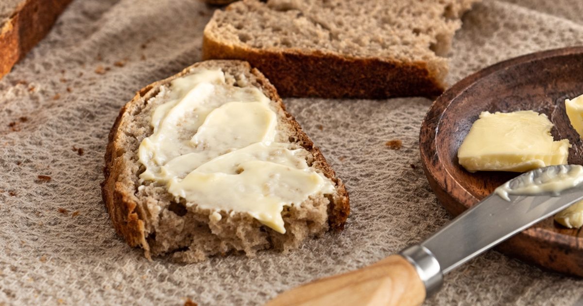 Сливочное масло: дружественный деликатес или опасный враг на кухне?