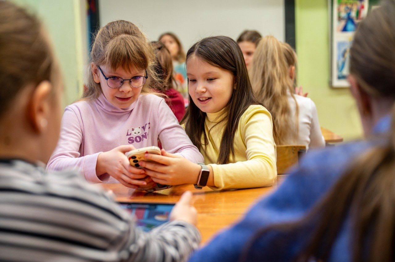 В Мурманске заработали городские детские лагеря В Мурманске заработали городские детские лагеря