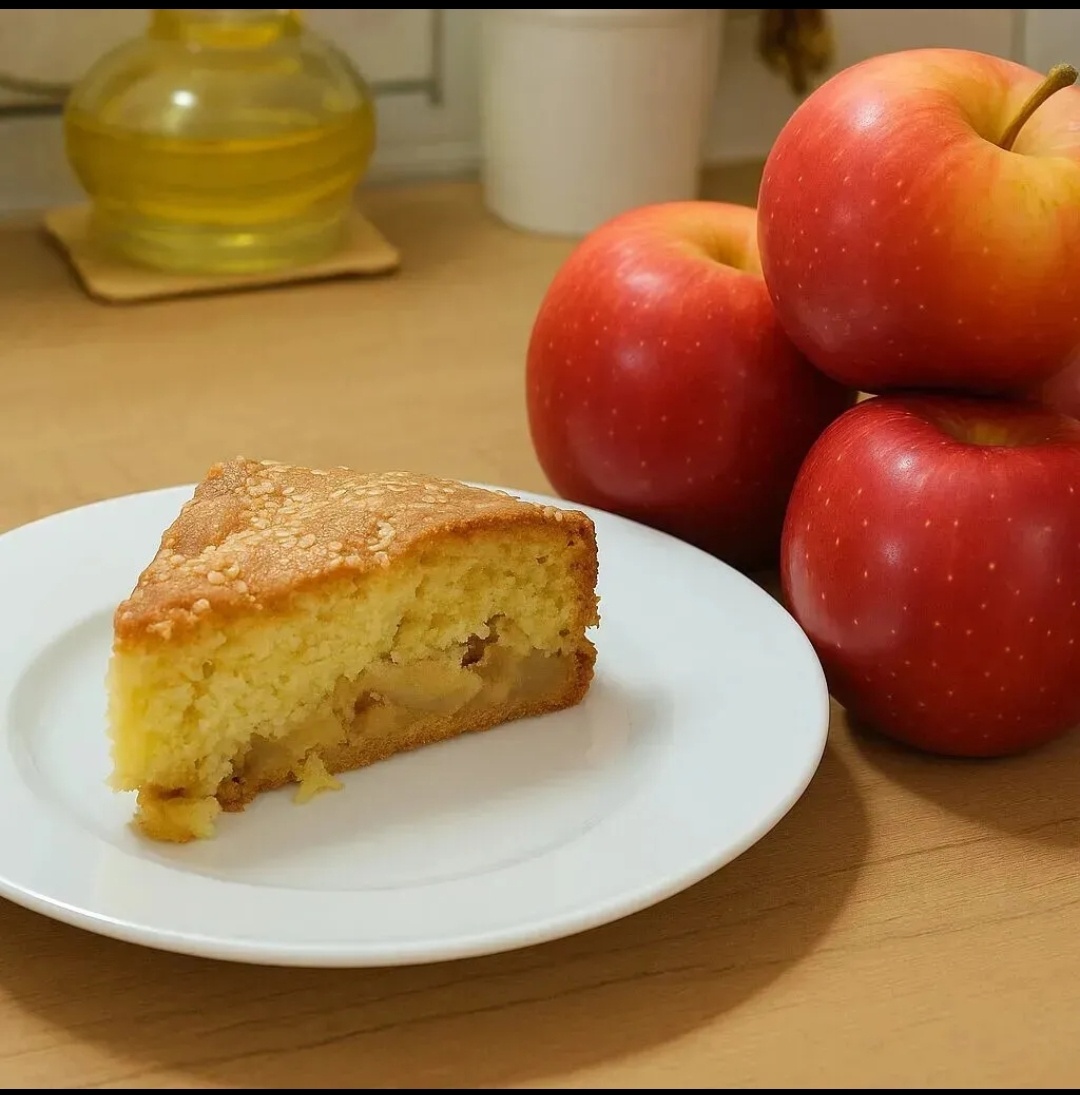 Яблочная шарлотка