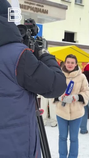 Мурманчане на Пяти Углах отметили Масленицу