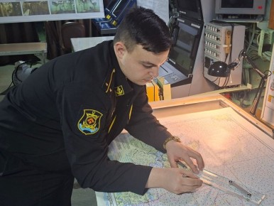 Продолжить дело отца. Молодое поколение потомственных офицеров ВМФ получает корабельный опыт Так уж повелось, что мальчишки, выросшие во флотских гарнизонах, как правило, связывают свою жизнь с военной службой