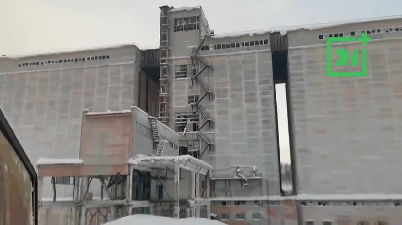 Заброшенный мукомольный завод в Мурманске