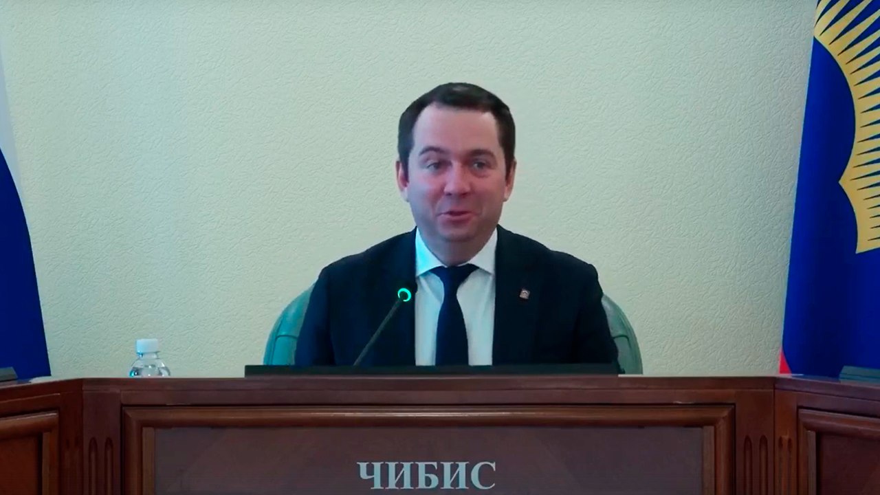 Губернатор Мурманской области: семьи — надежные работники, которые стремятся развиваться ради своих детей