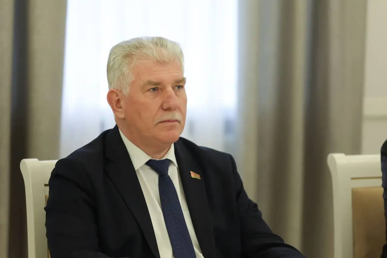 Губернатор Андрей Чибис в рамках рабочей поездки в Республику Беларусь провел ряд встреч, направленных на укрепление межрегионального сотрудничества Губернатор Андрей Чибис в рамках рабочей поездки в Республику Беларусь провел ряд встреч, направленных на укрепление межрегионального сотрудничества