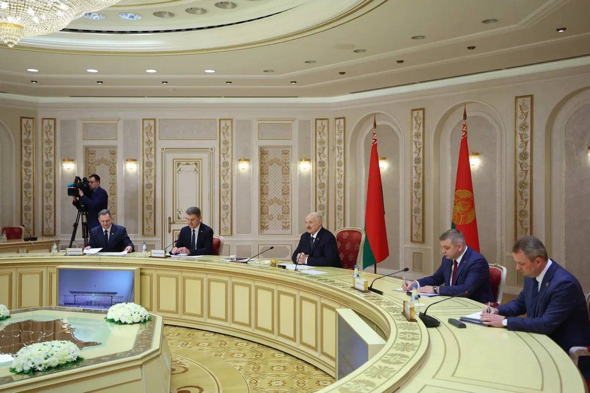 Губернатор Мурманской области Андрей Чибис сегодня работает в Минске Губернатор Мурманской области Андрей Чибис сегодня работает в Минске