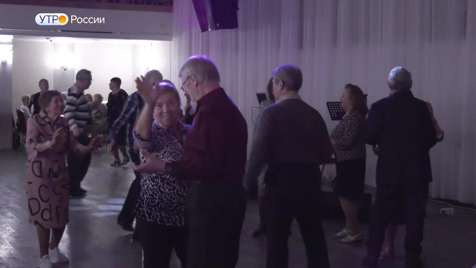 "Утро России" Мурманск: танцуют все, кому за 55 – тоже!