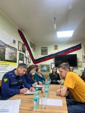 Прокурор Мурманской области Сергей Паволин провел выездной приём жителей на площадке Всероссийского общества слепых в городе Мурманске