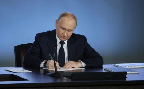 ����� �������� ���� � ����������� 23 ������ � ������� ����������������