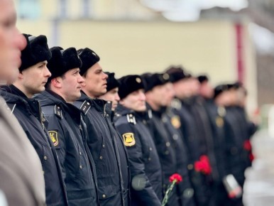Сегодня в гарнизонах Мурманской области состоялись мероприятия, посвященные Дню памяти погибших подводников