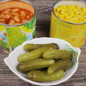 Салат за минуту: простой рецепт, который удивит гостей